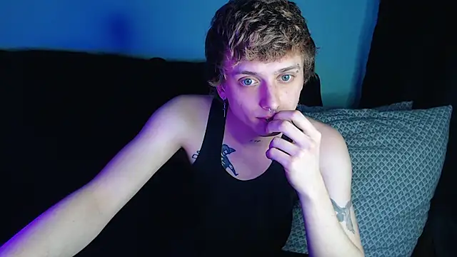 axxxturel online show from February 20, 11:43 pm