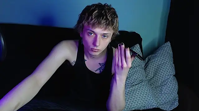 axxxturel online show from February 22, 9:59 pm