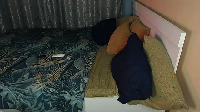 axxxturel online show from September 14, 4:50 pm