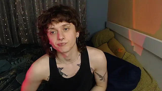 axxxturel online show from December 15, 3:22 am