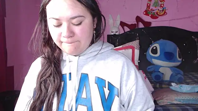 NikkiRous  online show from February 21, 12:39 pm