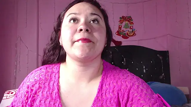 NikkiRous  online show from March 12, 4:24 pm