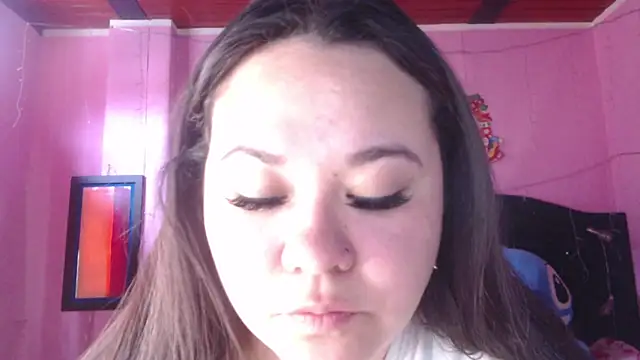 NikkiRous  online show from September 8, 2:49 pm