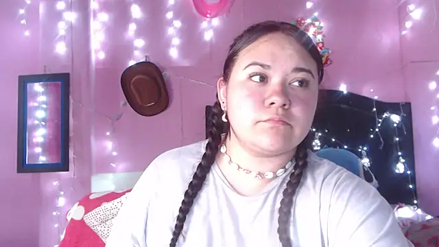 NikkiRous  online show from November 7, 12:43 am