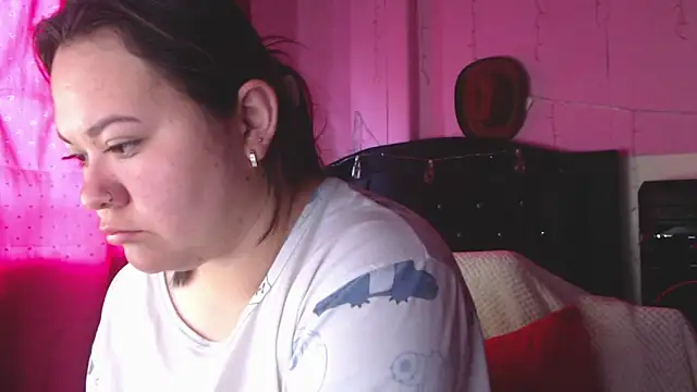NikkiRous  online show from May 29, 12:36 pm
