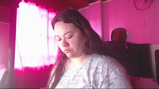 NikkiRous  online show from July 21, 1:46 pm