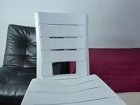 Milk anastasia online show from December 17, 9:10 pm