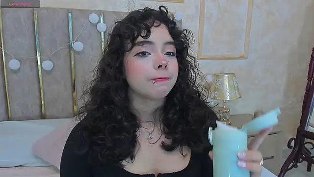 Cheerrysweett online show from January 3, 11:57 am