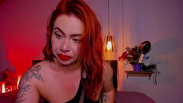 Snapshot of Dulce_charlottee chatting on December 27, 10:48 pm Dulce charlottee online show from December 27, 10:48 pm