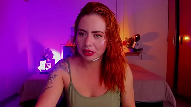 Snapshot of Dulce_charlottee chatting on January 3, 8:01 pm Dulce charlottee online show from January 3, 8:01 pm
