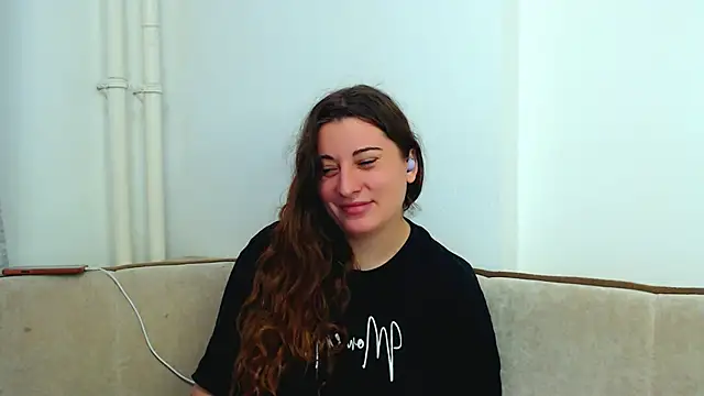 Helen Adams  online show from December 11, 7:53 am