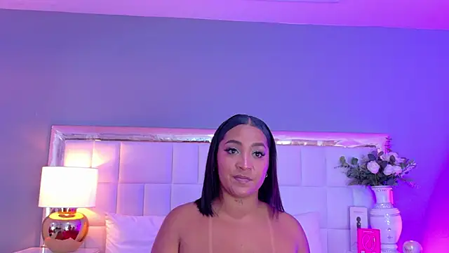 KateVenegas online show from November 14, 8:07 pm