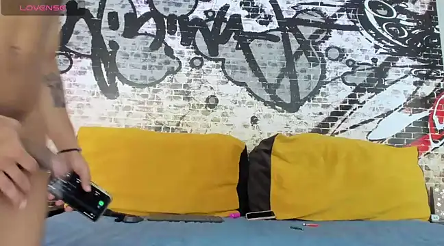 its me miley online show from January 25, 4:13 pm