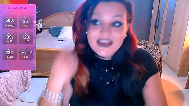 Snapshot of Ariellefoxy chatting on October 16, 7:04 pm Ariellefoxy online show from October 16, 7:04 pm