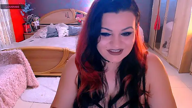 Snapshot of Ariellefoxy chatting on February 5, 7:29 pm Ariellefoxy online show from February 5, 7:29 pm
