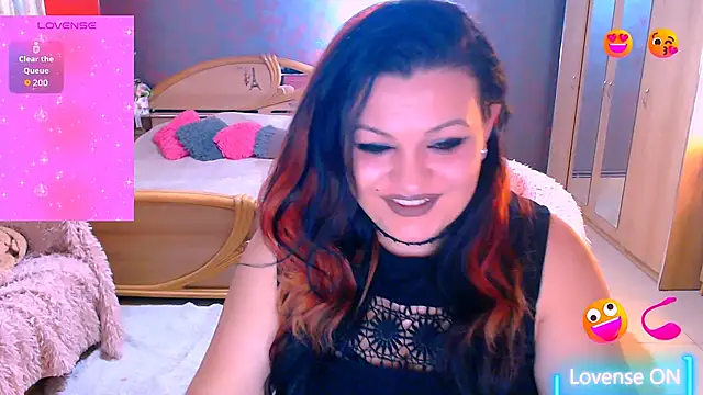 Snapshot of Ariellefoxy chatting on February 15, 7:32 pm Ariellefoxy online show from February 15, 7:32 pm