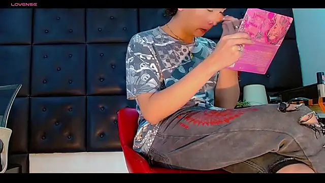 Daniela Pink  online show from July 14, 6:57 pm