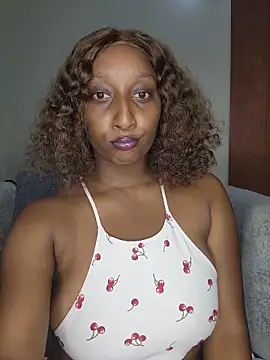 Snapshot of CarlaBeckky chatting on June 17, 2:18 pm CarlaBeckky online show from June 17, 2:18 pm