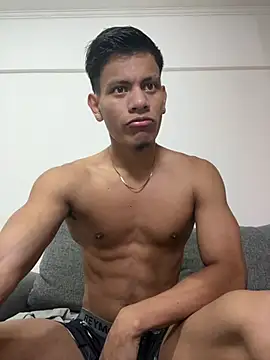 bbchocolate27 online show from April 8, 10:32 pm