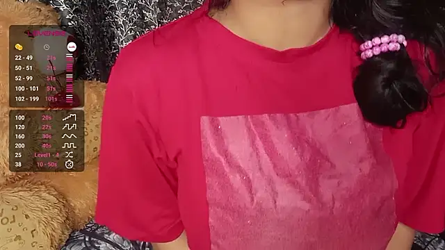 Snapshot of shuhana_ chatting on December 23, 9:27 am shuhana online show from December 23, 9:27 am
