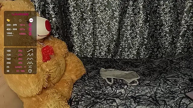 Snapshot of shuhana_ chatting on February 3, 1:09 am shuhana online show from February 3, 1:09 am