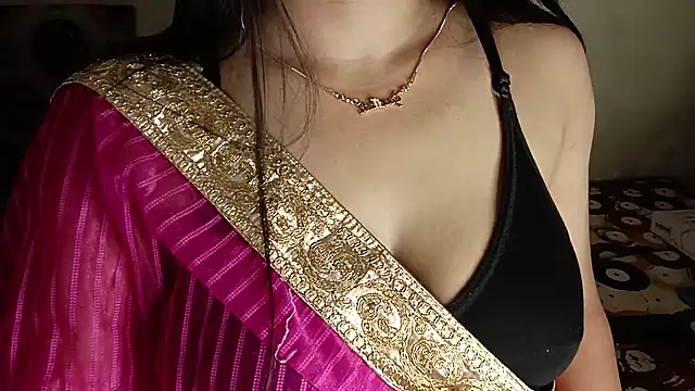 Snapshot of shuhana_ chatting on October 3, 4:37 pm shuhana online show from October 3, 4:37 pm