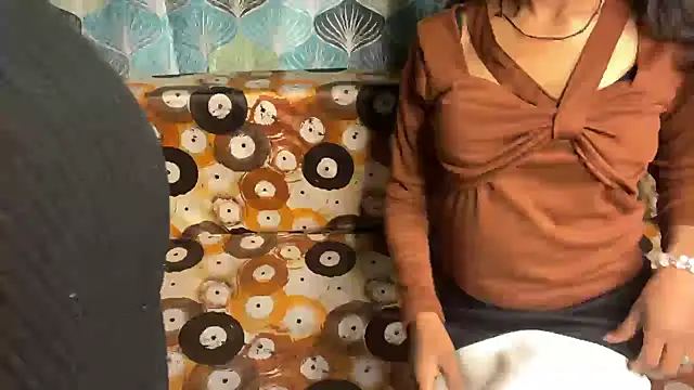 shuhana  online show from January 9, 5:10 am