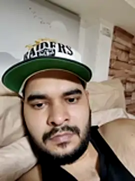 Magicman09xh online show from March 3, 6:41 am