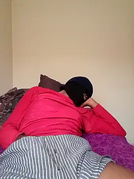 Gifttheskimaskboy online show from March 19, 10:11 am