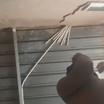 Gifttheskimaskboy online show from December 4, 11:30 am