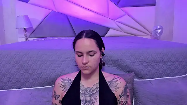 AnnyThompson  online show from January 15, 12:09 am