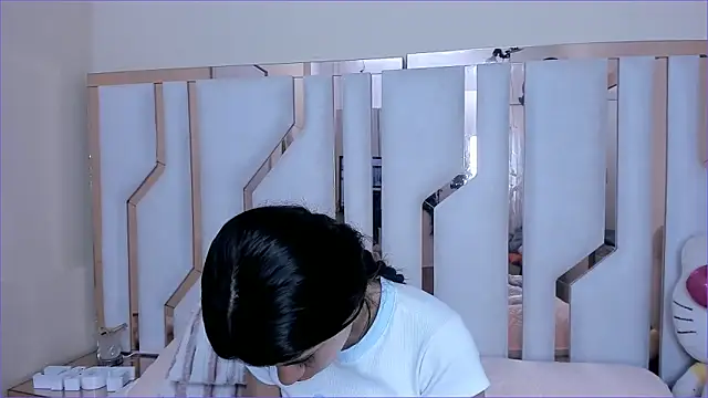 TifanyChill online show from November 19, 7:03 pm