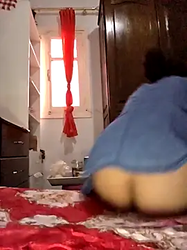 Snapshot of altinya chatting on November 2, 3:25 pm altinya online show from November 2, 3:25 pm