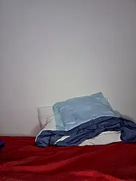 Snapshot of altinya chatting on November 9, 9:24 pm altinya online show from November 9, 9:24 pm