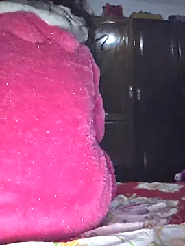 Snapshot of altinya chatting on December 21, 5:31 pm altinya online show from December 21, 5:31 pm