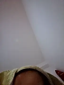 Snapshot of altinya chatting on January 13, 12:21 pm altinya online show from January 13, 12:21 pm