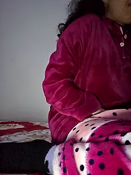 Snapshot of altinya chatting on January 15, 1:32 am altinya online show from January 15, 1:32 am