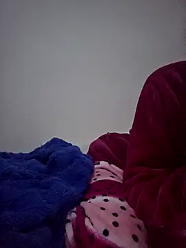 Snapshot of altinya chatting on February 3, 10:09 am altinya online show from February 3, 10:09 am