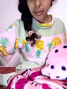 Snapshot of altinya chatting on February 19, 12:23 pm altinya online show from February 19, 12:23 pm