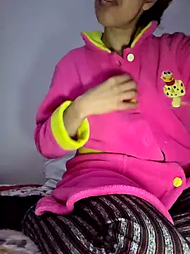 Snapshot of altinya chatting on March 1, 7:43 am altinya online show from March 1, 7:43 am