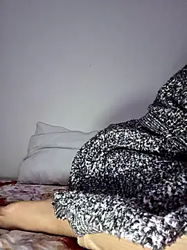 Snapshot of altinya chatting on March 5, 1:56 am altinya online show from March 5, 1:56 am