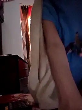 Snapshot of altinya chatting on March 17, 11:24 am altinya online show from March 17, 11:24 am