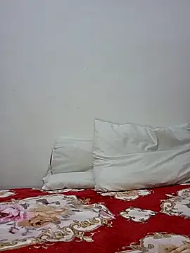 Snapshot of altinya chatting on April 11, 7:51 pm altinya online show from April 11, 7:51 pm