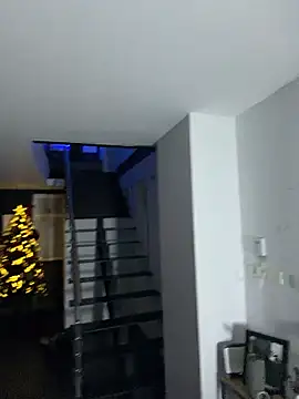 Snapshot of milaivanova chatting on December 21, 12:40 am milaivanova online show from December 21, 12:40 am