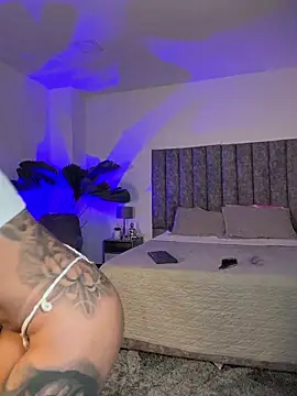 Snapshot of milaivanova chatting on January 12, 2:44 pm milaivanova online show from January 12, 2:44 pm