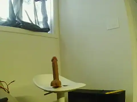 Snapshot of L0cKyseven77 chatting on January 25, 2:47 pm L0cKyseven77 online show from January 25, 2:47 pm