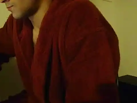 Snapshot of L0cKyseven77 chatting on February 22, 9:12 am L0cKyseven77 online show from February 22, 9:12 am