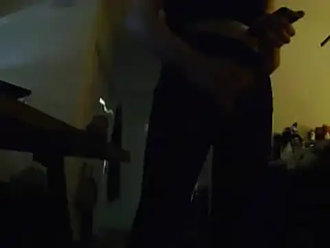 Snapshot of L0cKyseven77 chatting on February 22, 9:26 pm L0cKyseven77 online show from February 22, 9:26 pm