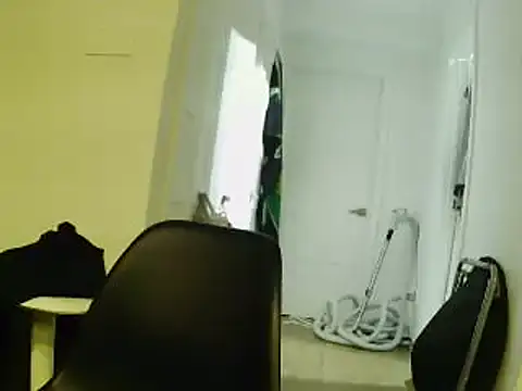 Snapshot of L0cKyseven77 chatting on March 8, 7:16 am L0cKyseven77 online show from March 8, 7:16 am