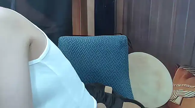 KaleAnisa online show from March 2, 7:43 am